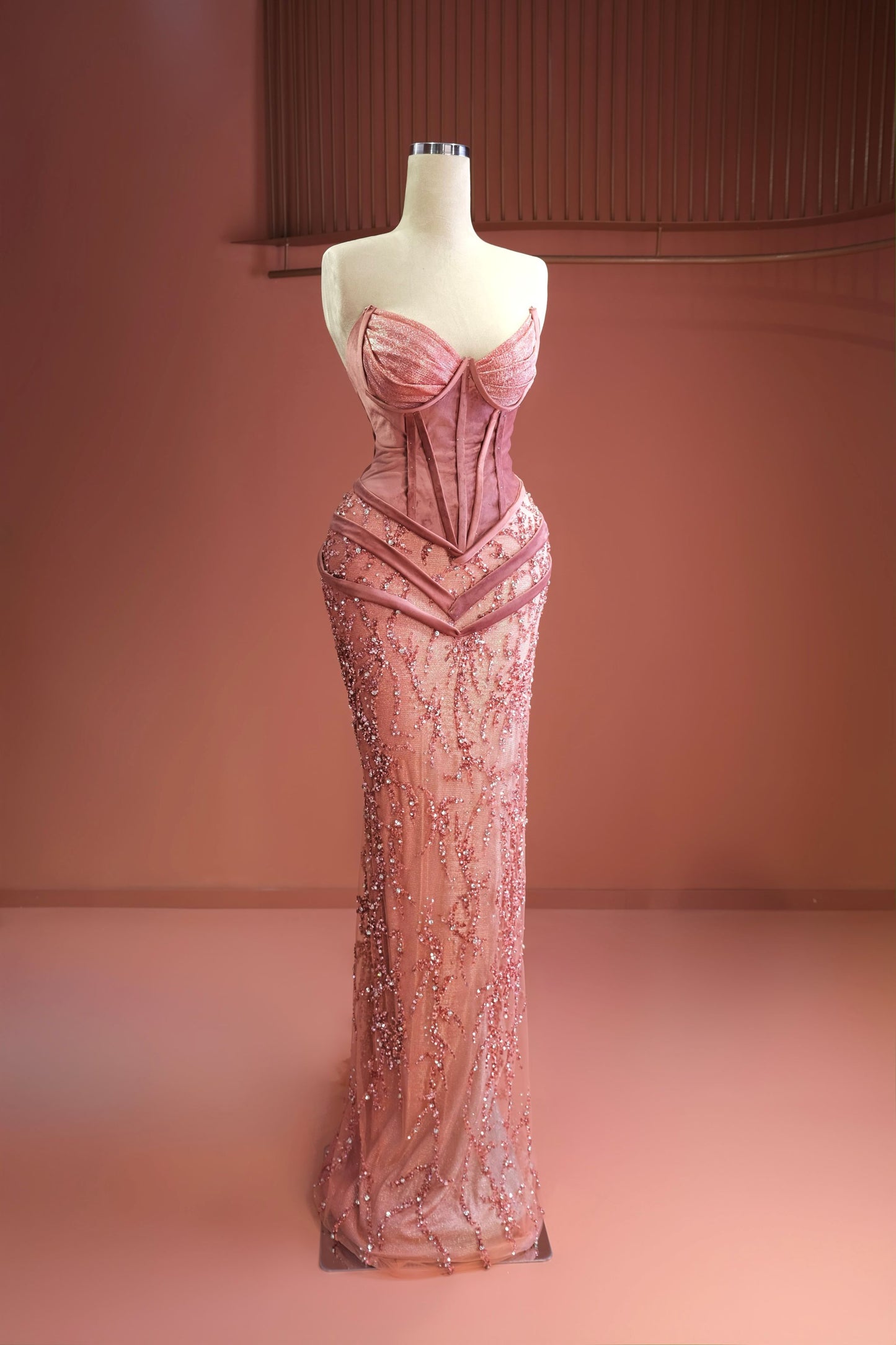 Bianca - Strapless Sweetheart Fitted Dress