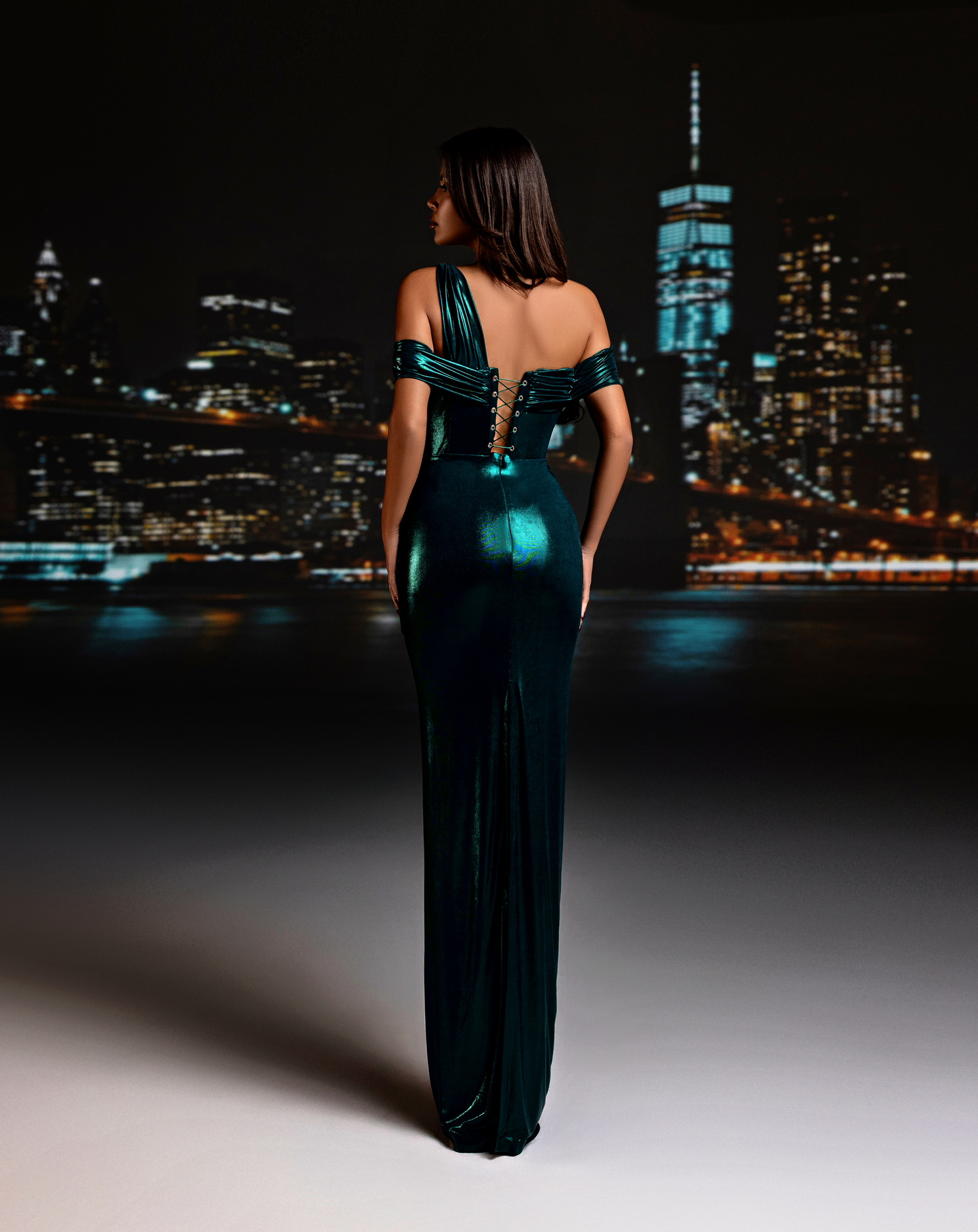 Delora - Fitted dress with leaf embellishments