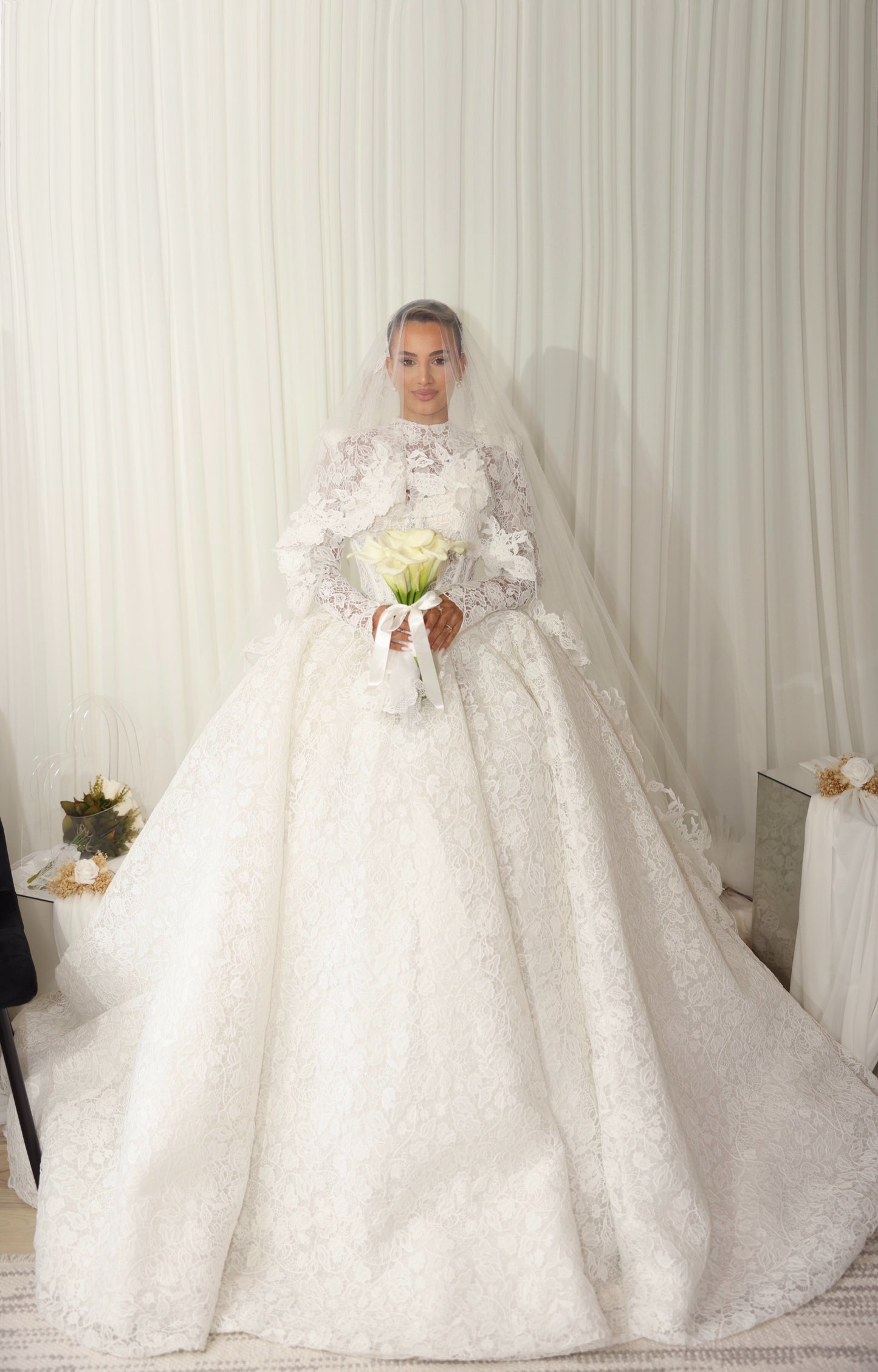 Esmerèe - High Neck Lace Bridal Dress