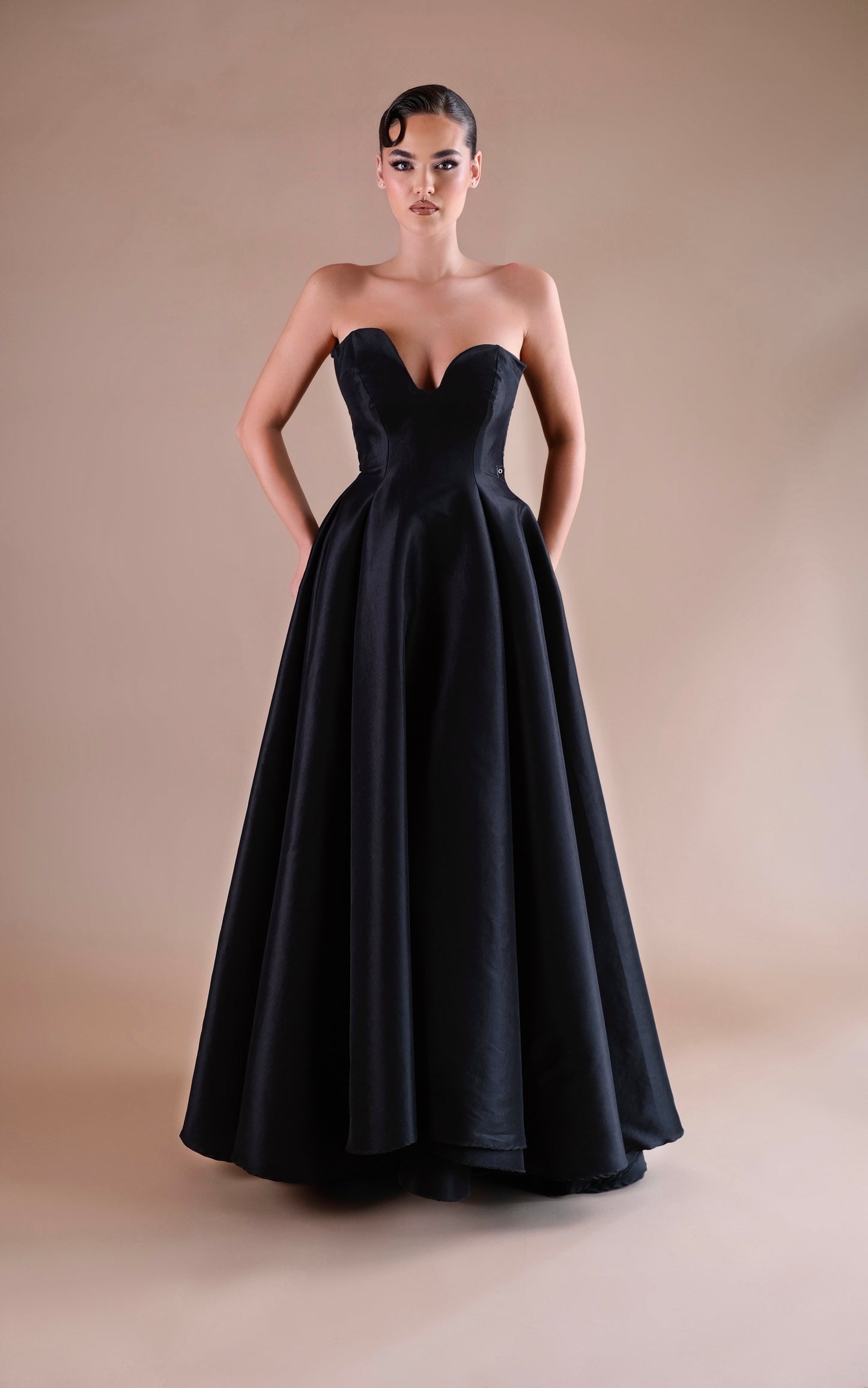 Lunara - Sweetheart Ball Gown