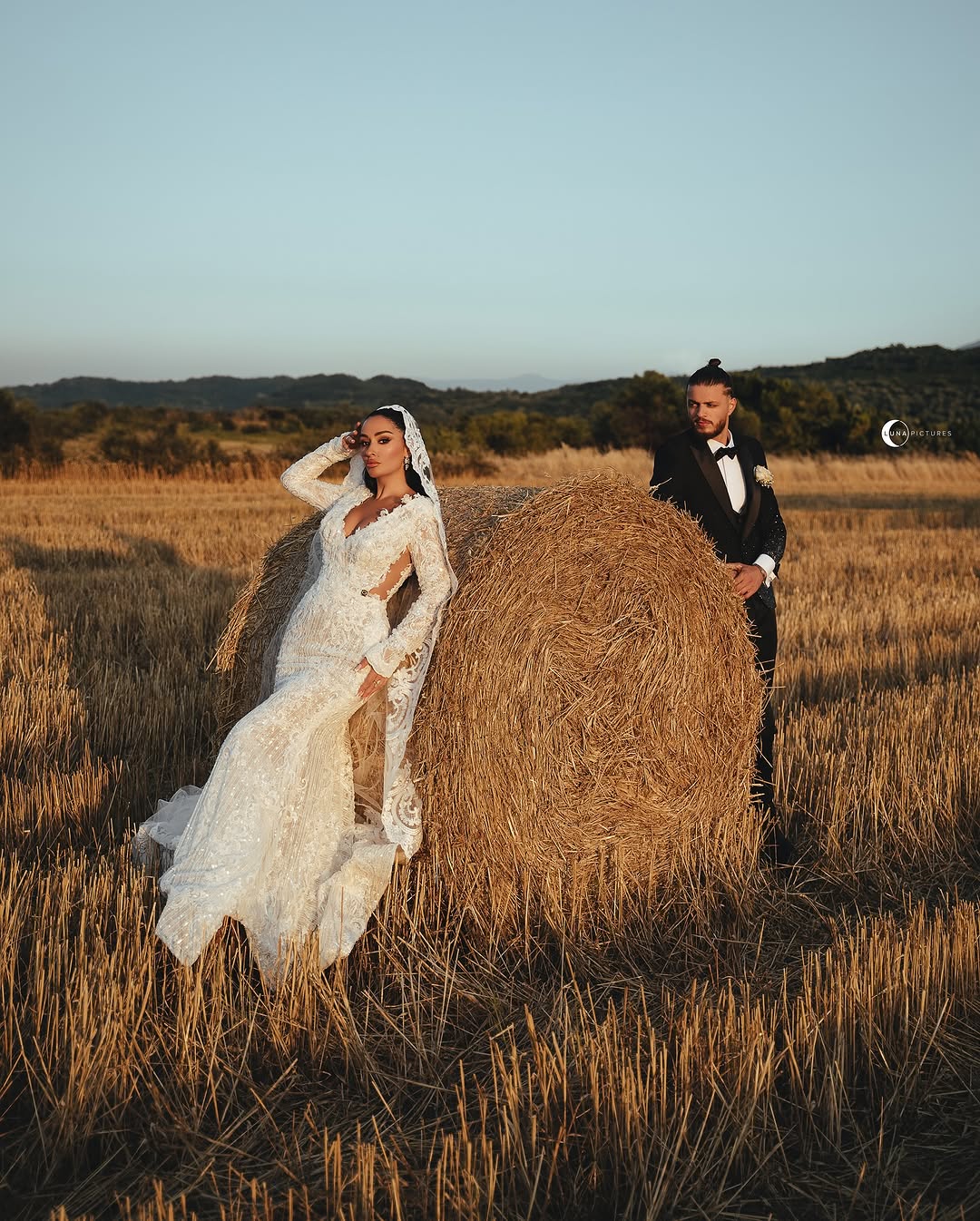 Darana - Lace Mermaid Bridal Dress