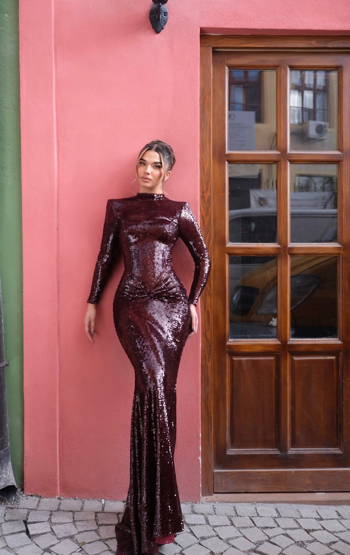 Adára - Long Sleeve Sequin Dress