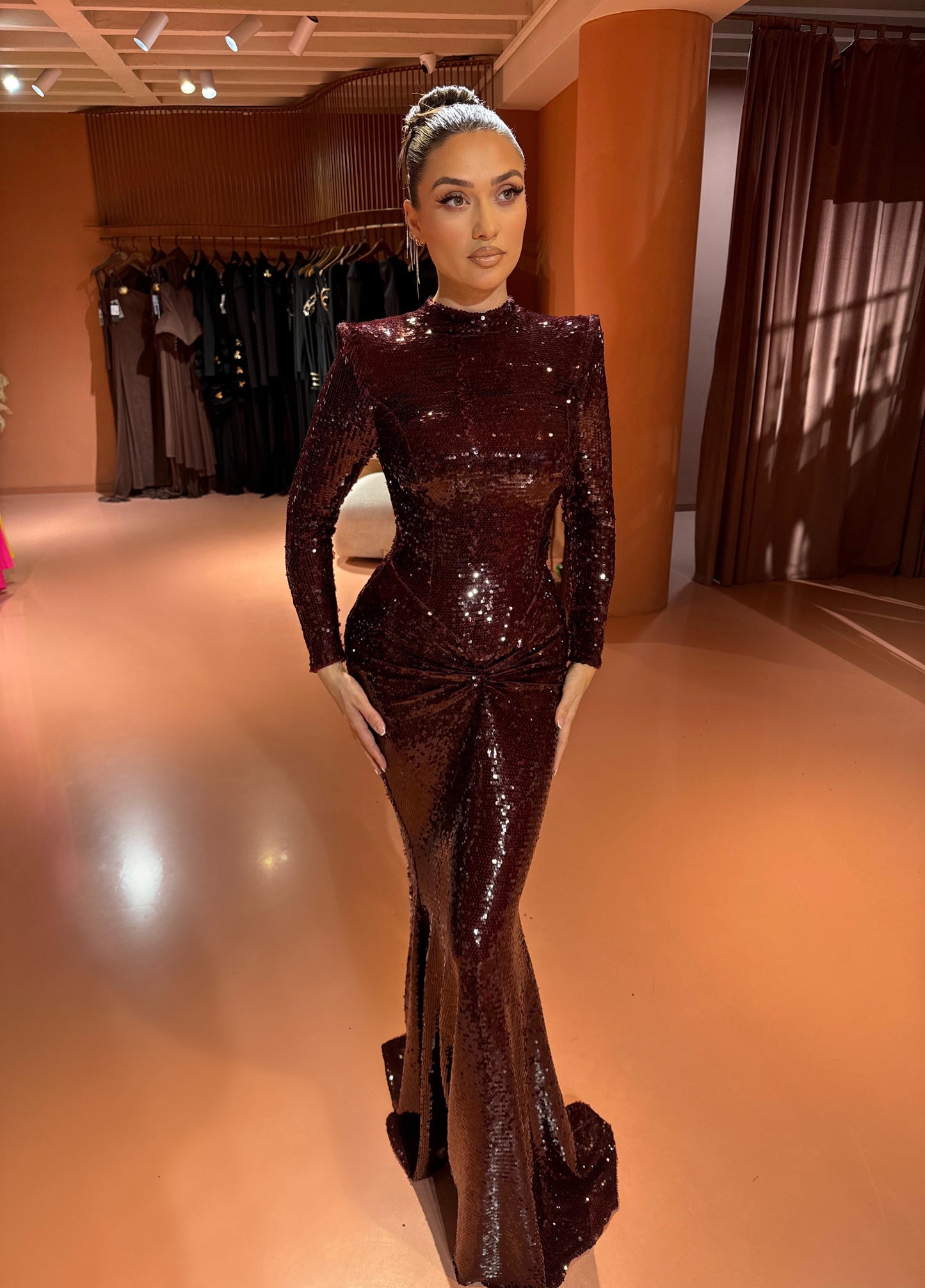 Adára - Long Sleeve Sequin Dress