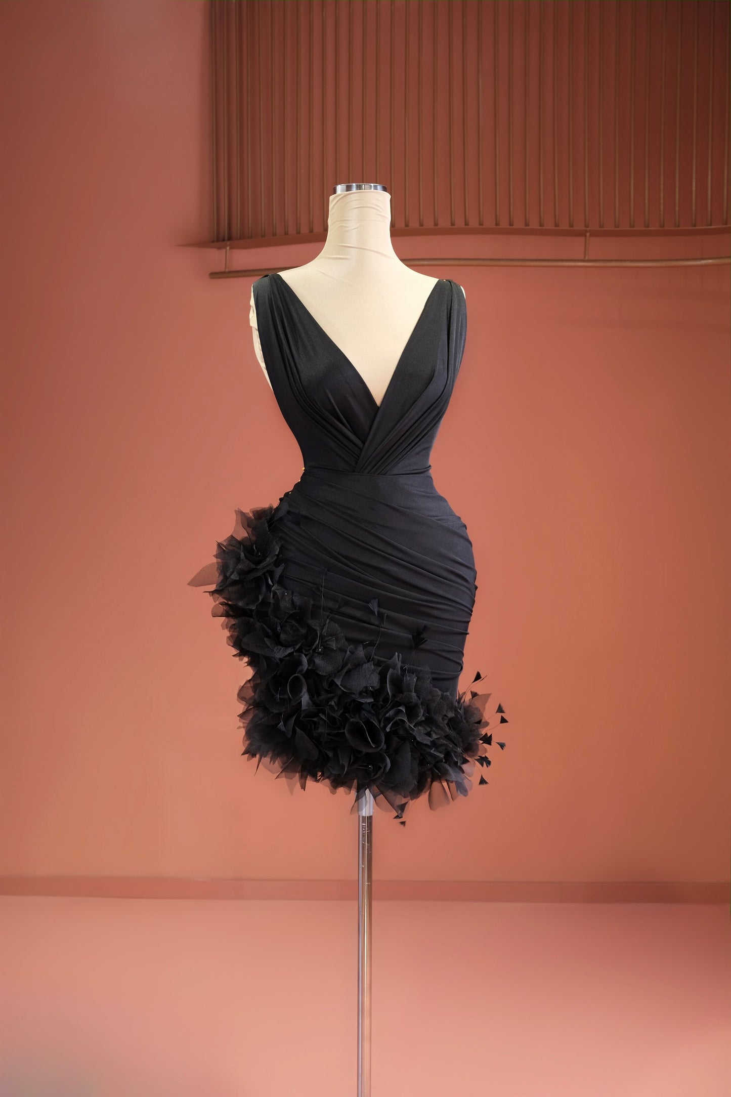 Flaviana - Ruffled V-Cut Dress