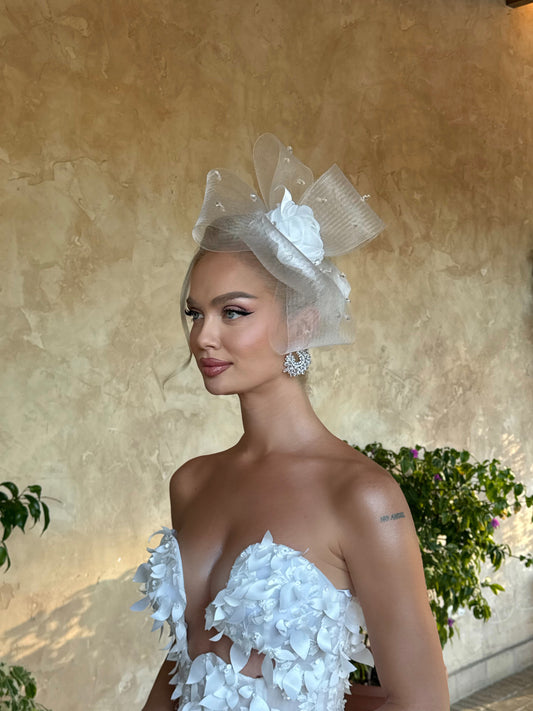 Mesh Bow & Floral Veil Fascinator