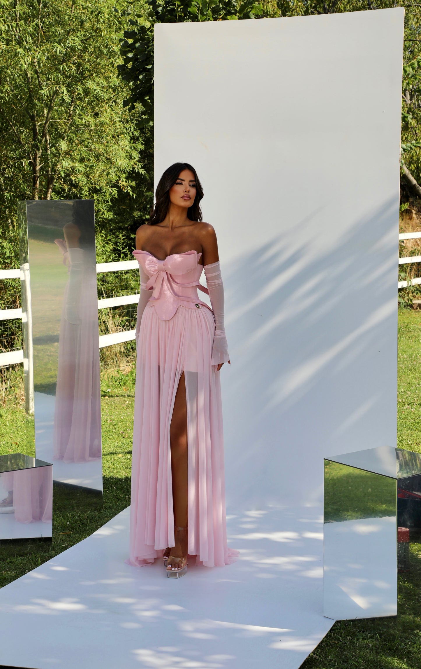 Tríana - Corset Chiffon Slit Dress