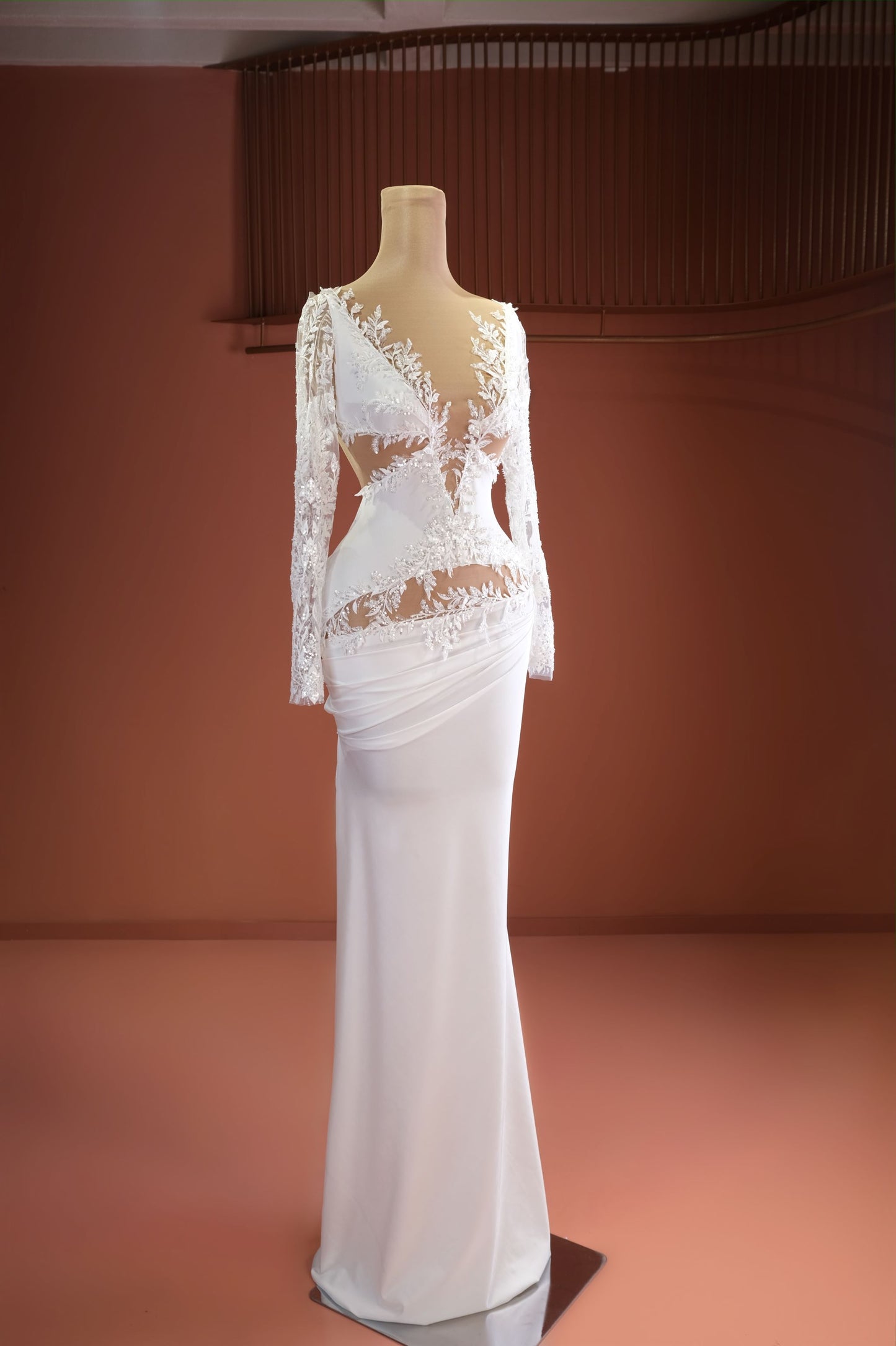 Brigita - V-Cut Long Sleeve Fitted Dress