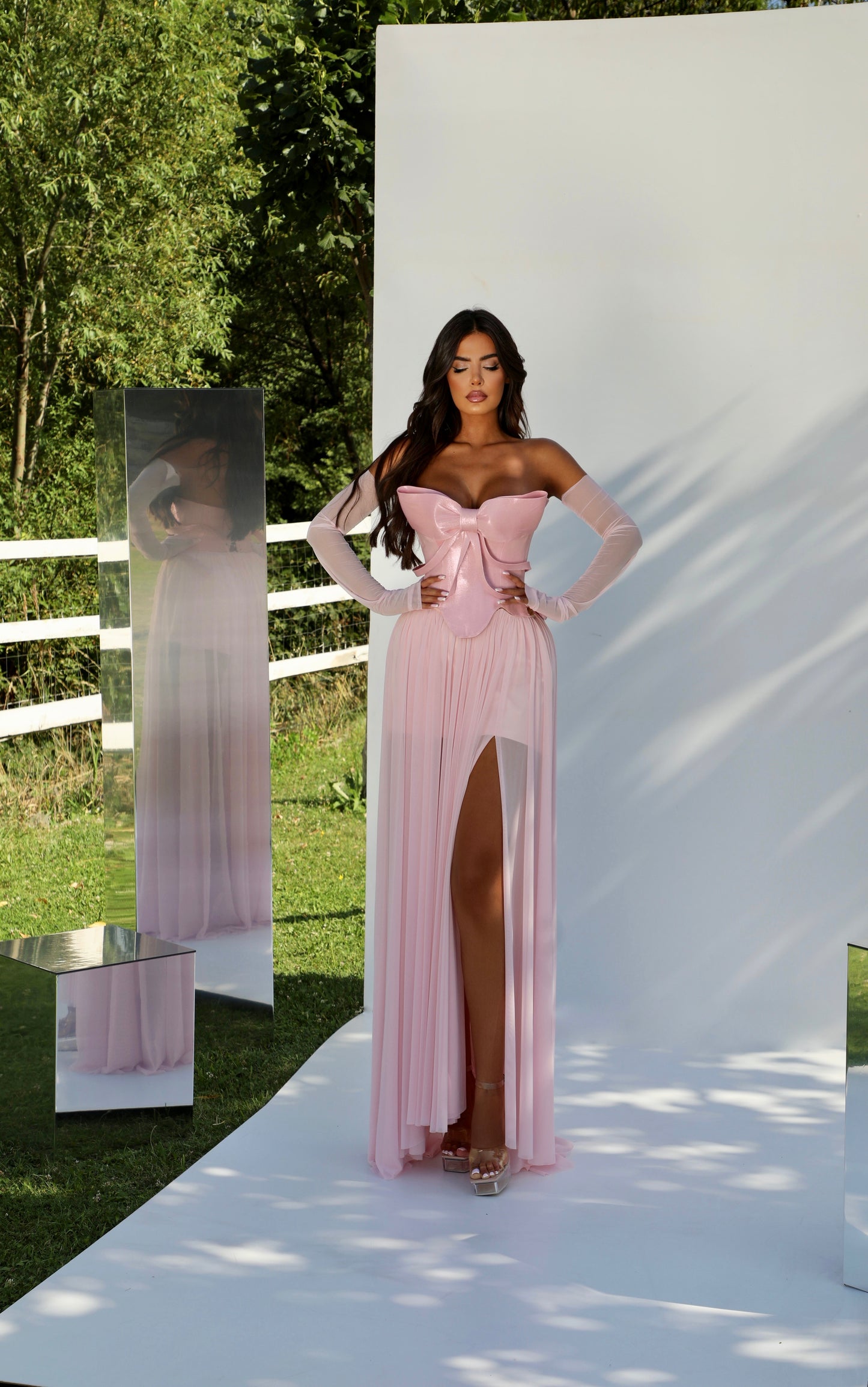 Tríana - Corset Chiffon Slit Dress