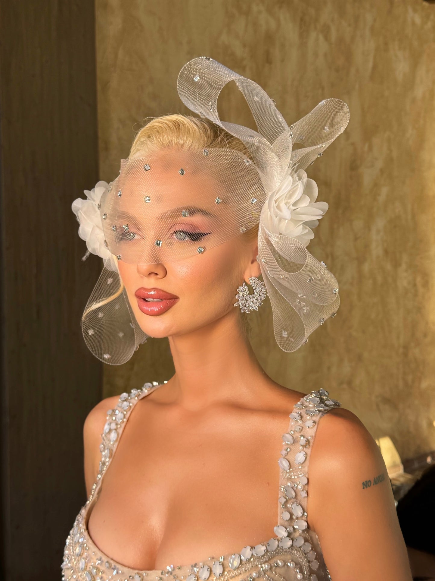Crystal Embellished Mesh Bow Veil Fascinator