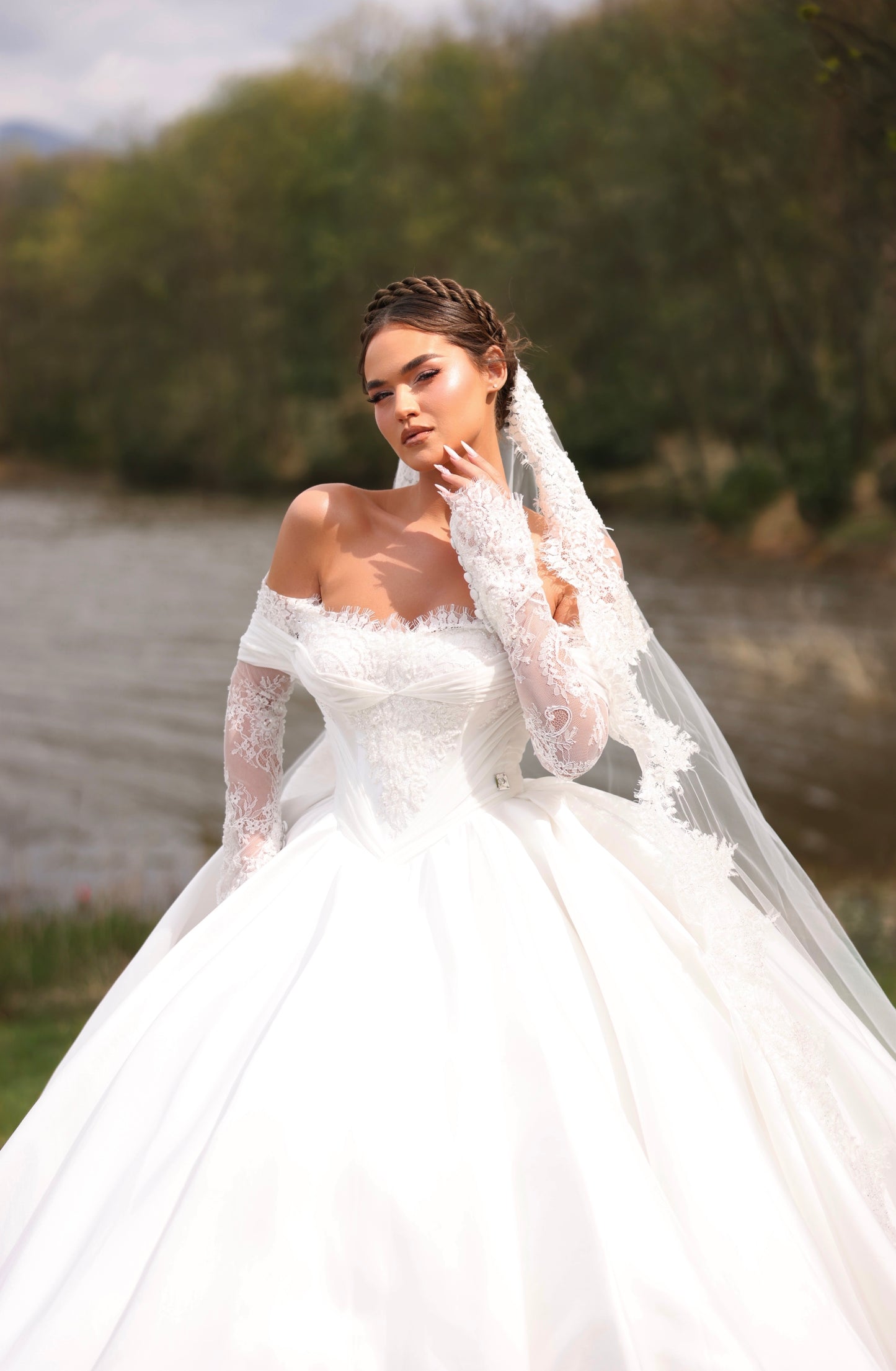 SIRIUS - Off-Shoulder Structured Bridal Ball Gown