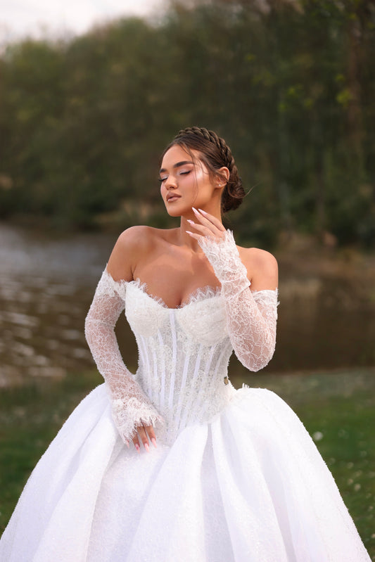 RICH - Structured Corset Bridal Ball Gown